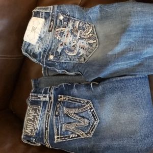 2 pairs of miss me size 24 capri